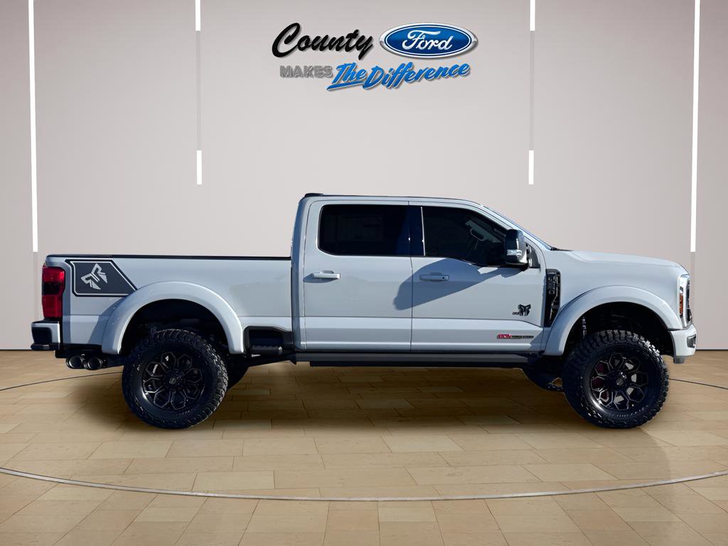 New 2026 Ford F250 Lariat w/ Black Appearance Package image 13