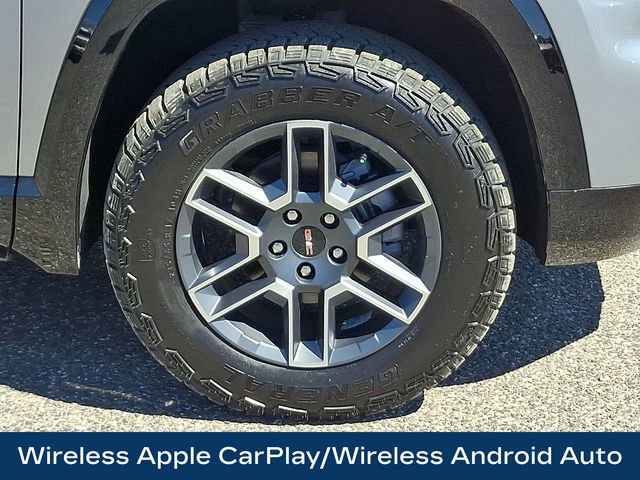 Used 2026 GMC Terrain AT4 w/ Convenience Package III image 28