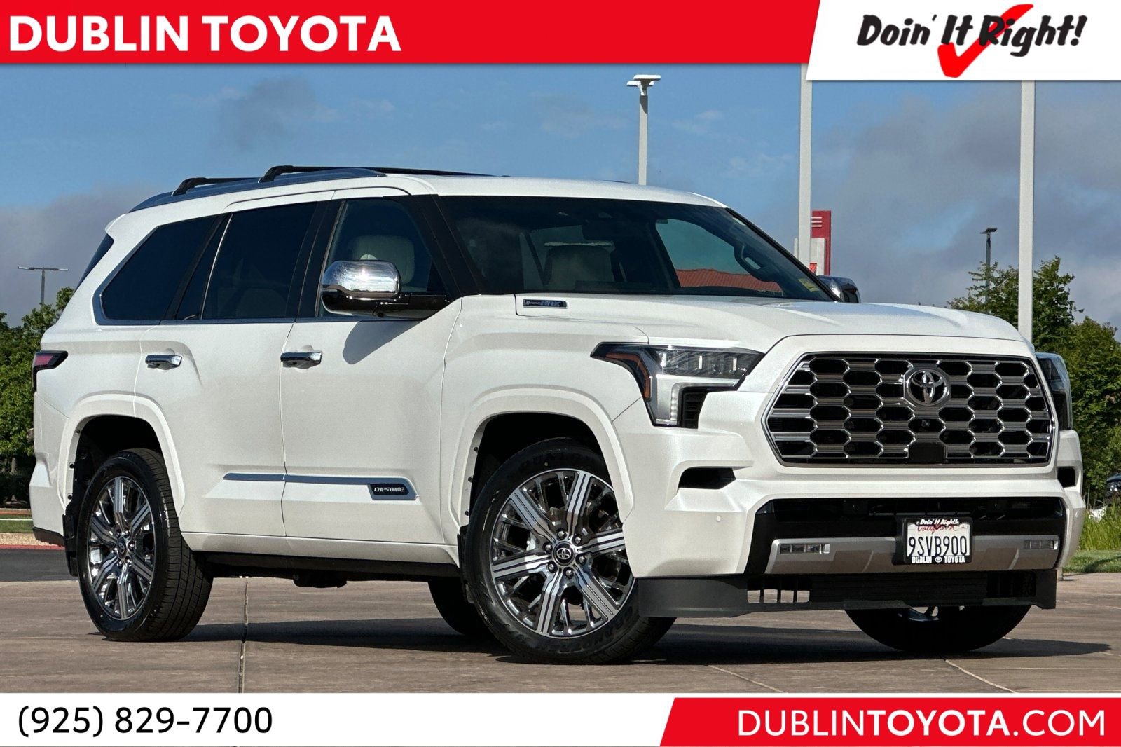 Used 2025 Toyota Sequoia Capstone w/ Tow Technology Package image 1