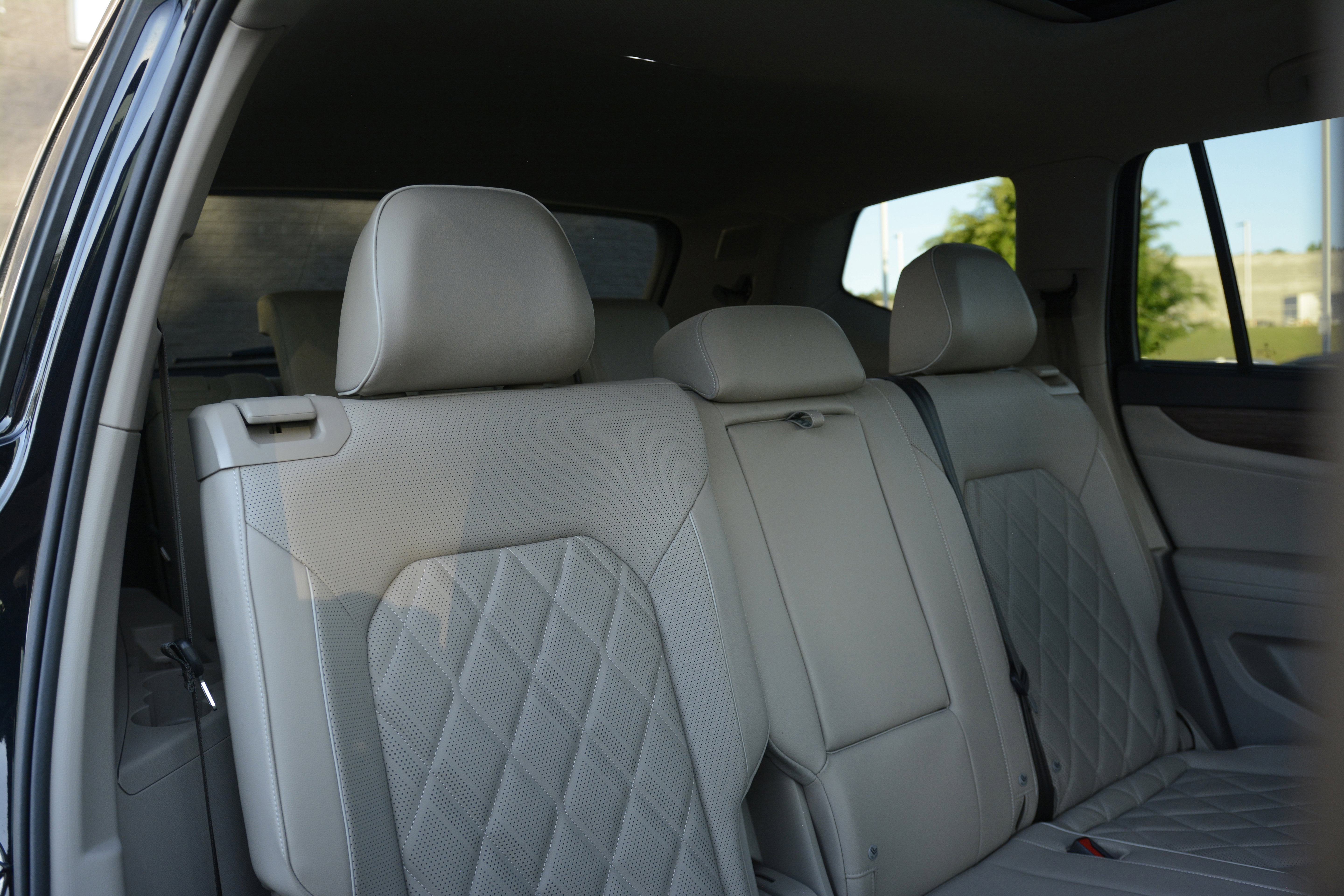 Used 2024 Volkswagen Atlas SEL Premium R-Line AWD/4WD image 35