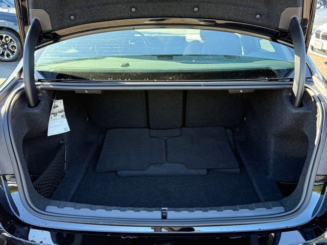 Used 2025 BMW 330i Sedan w/ Convenience Package image 15