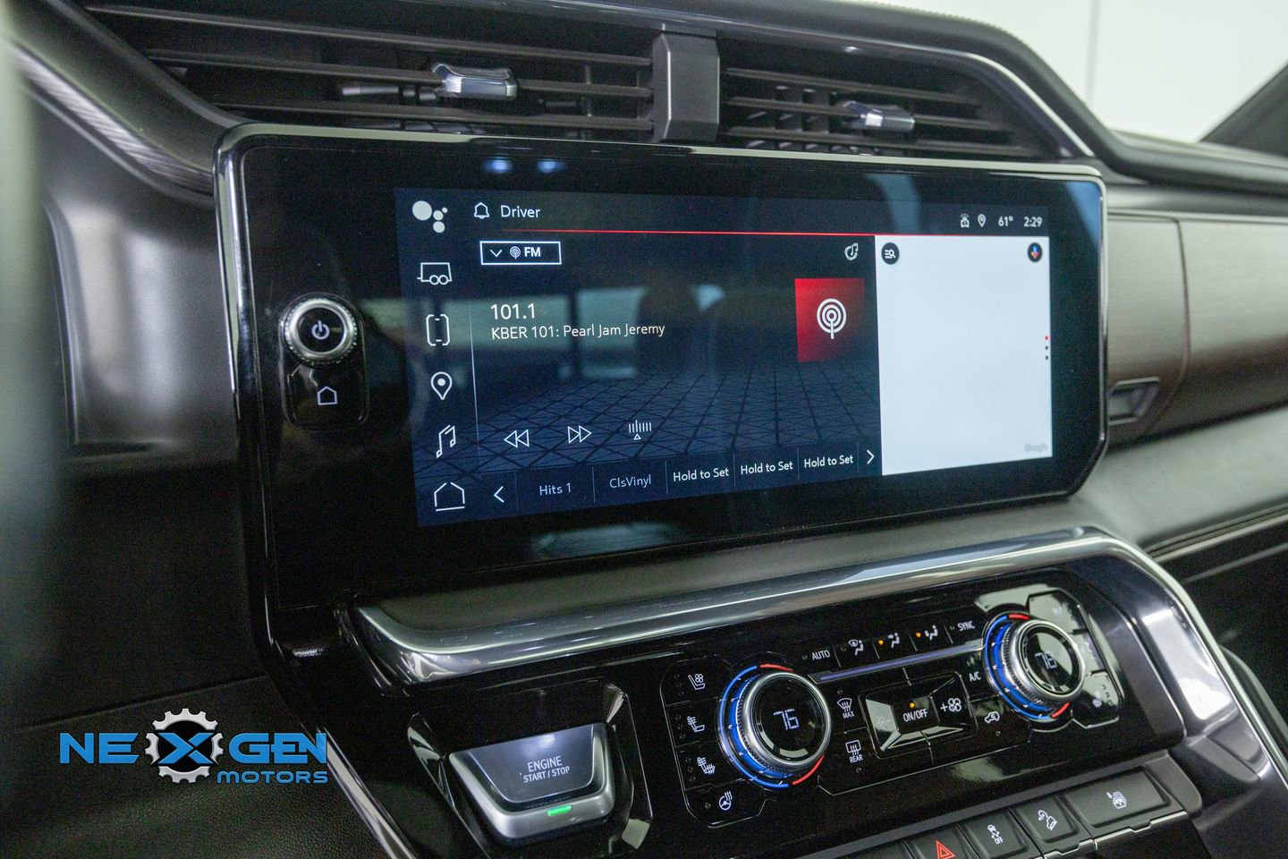 Used 2024 GMC Sierra 1500 Denali Ultimate AWD/4WD image 17