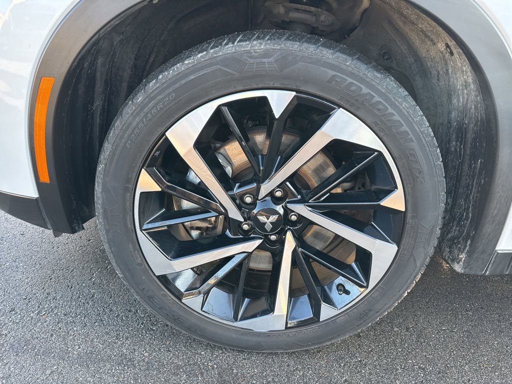 Used 2024 Mitsubishi Outlander SE image 30