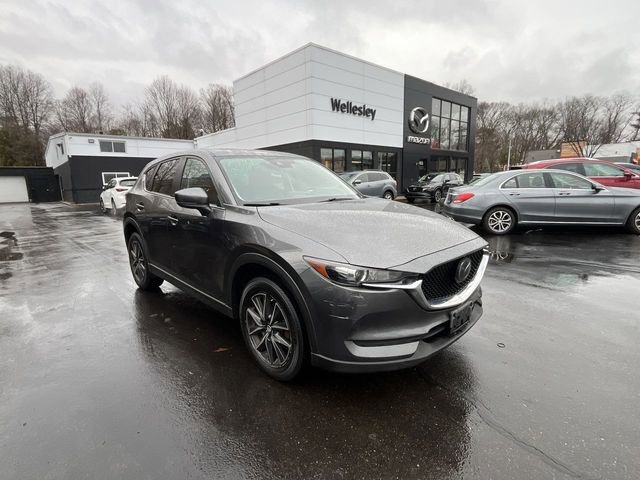Used 2018 MAZDA CX-5 Touring w/ Preferred Equipment Package image 2