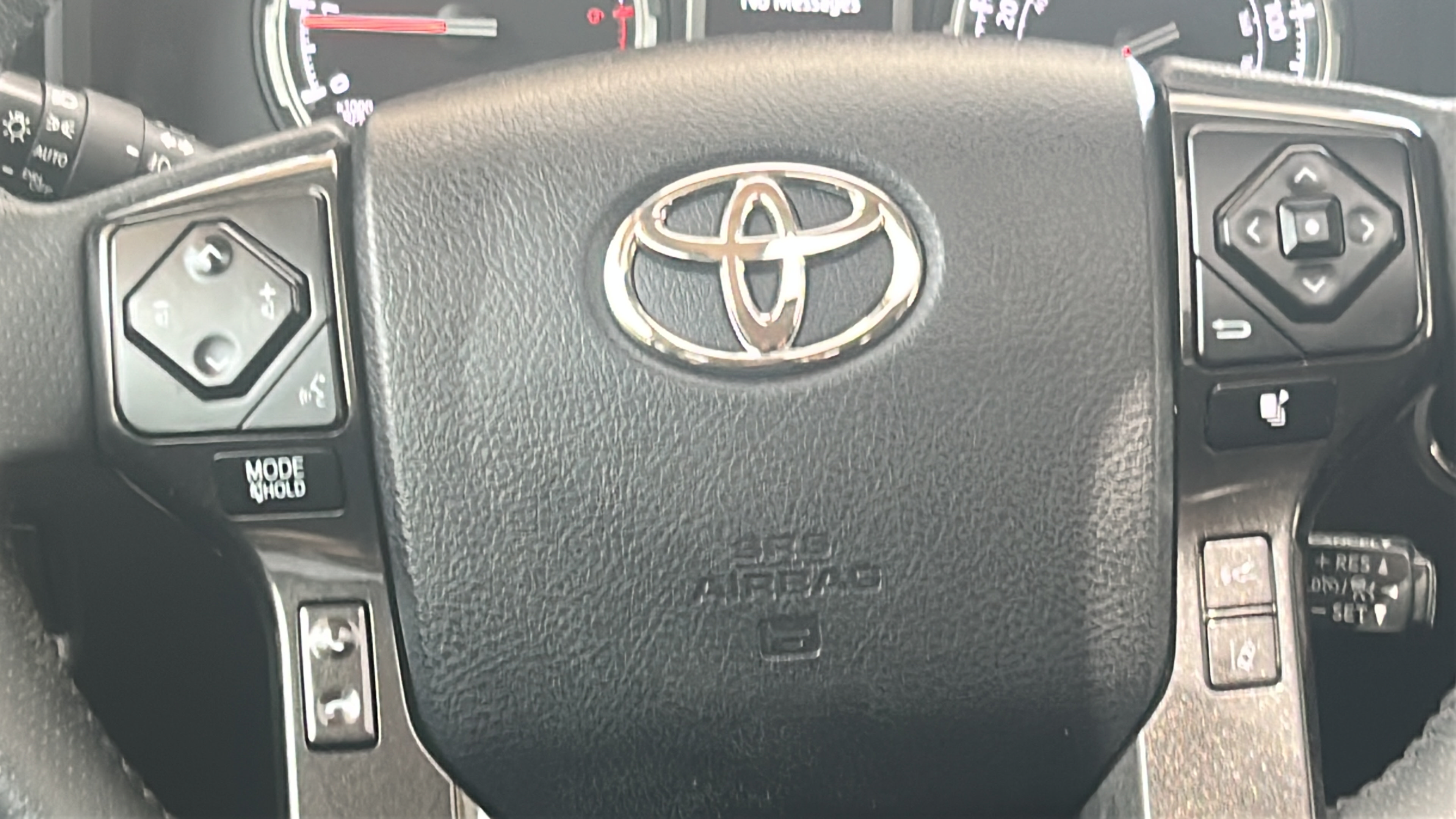 Used 2022 Toyota 4Runner TRD Pro AWD/4WD image 26
