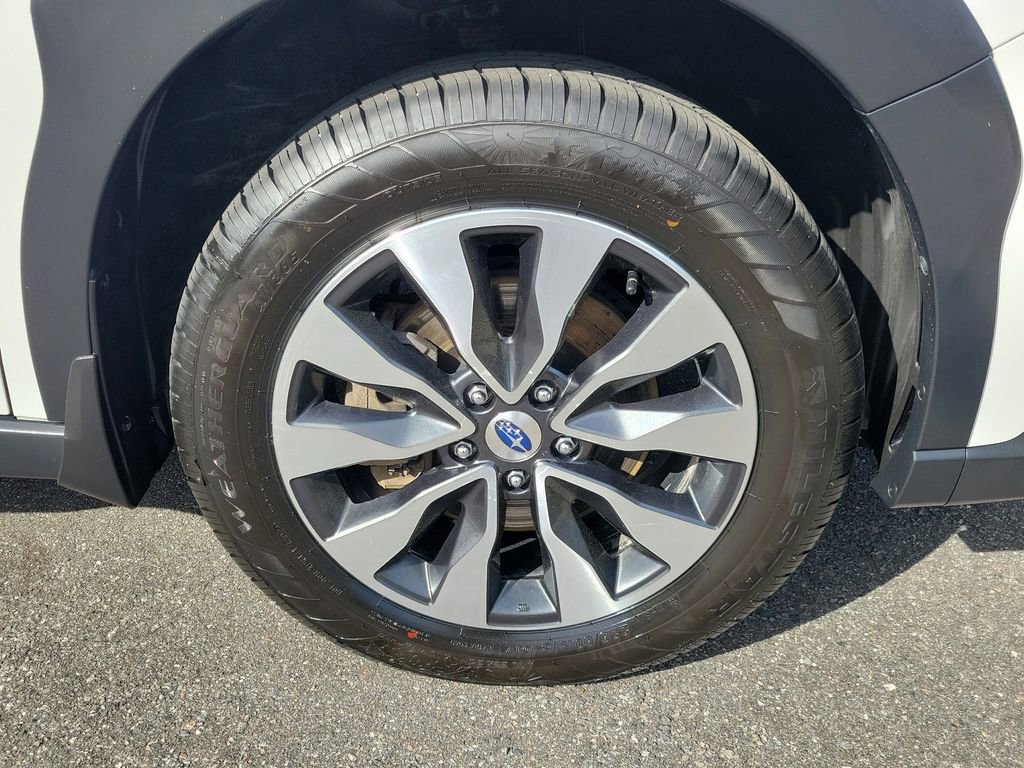 Used 2023 Subaru Outback Touring XT image 6