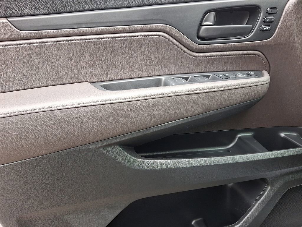 Used 2023 Honda Odyssey EX-L image 10
