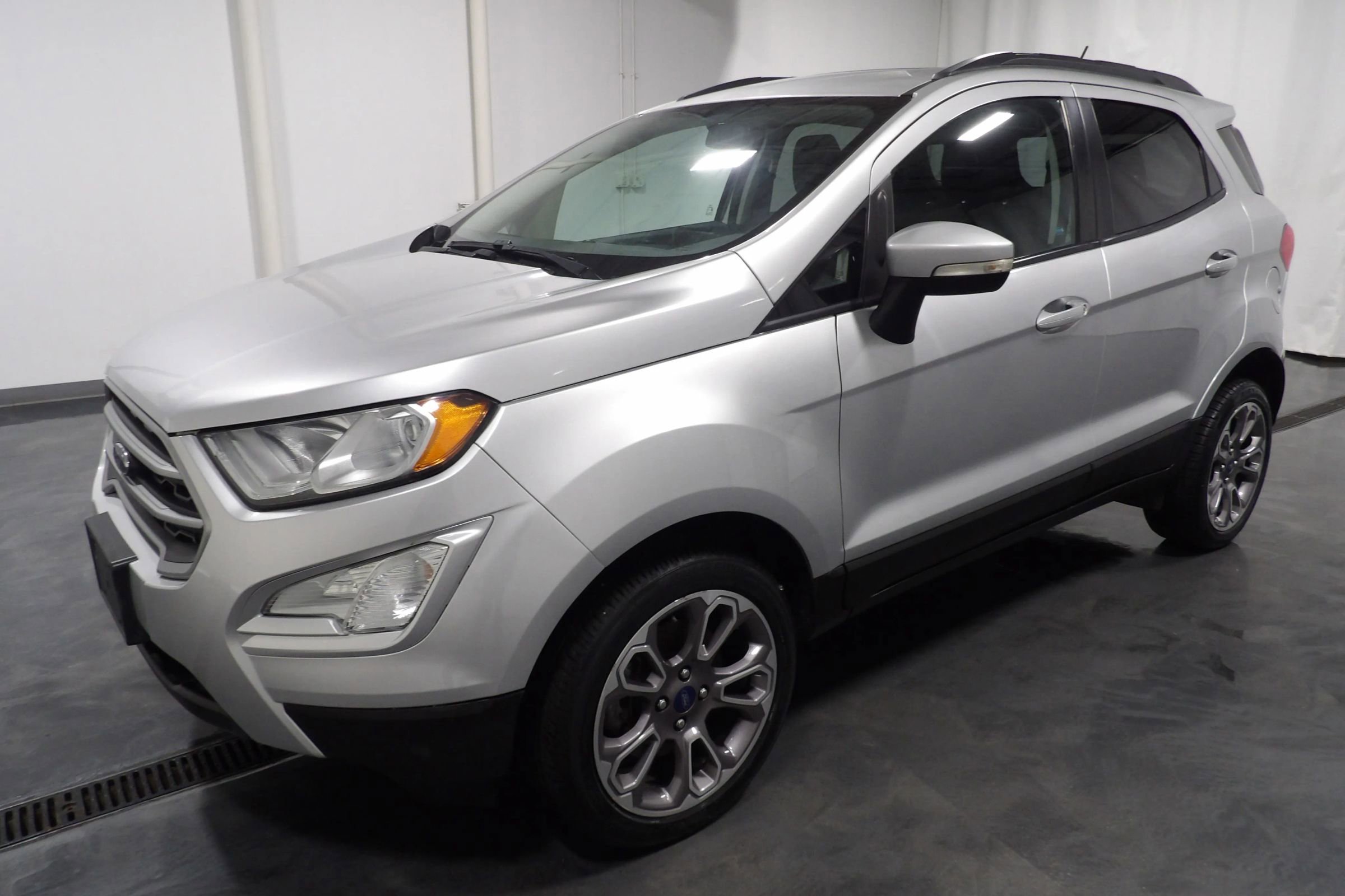 Used 2018 Ford EcoSport SE image 3