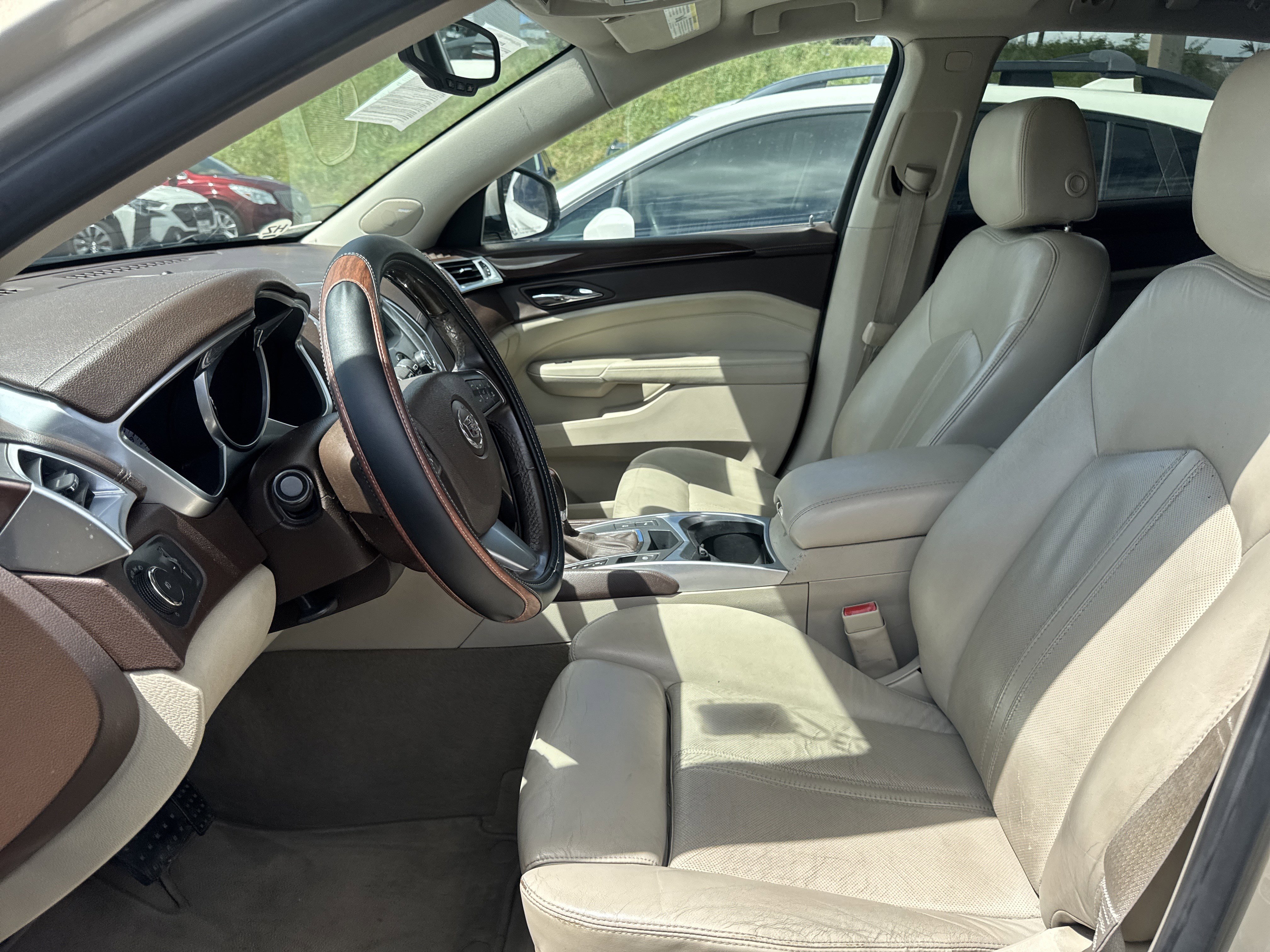 Used 2011 Cadillac SRX Performance FWD image 9