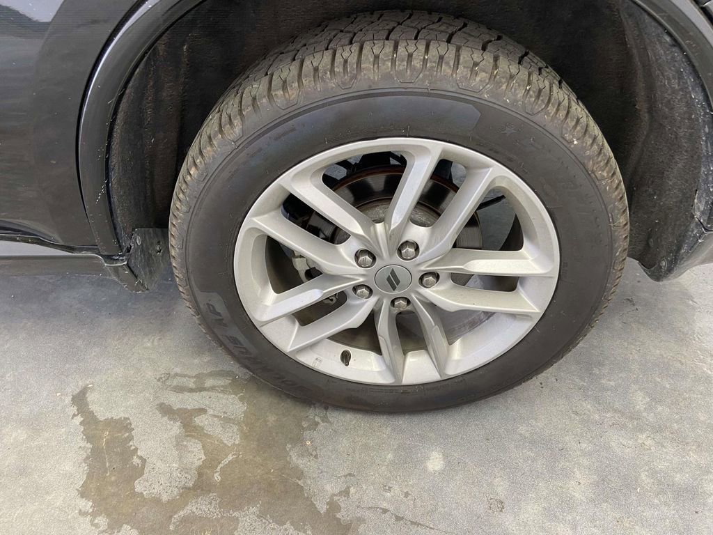 Used 2024 Dodge Durango GT image 9