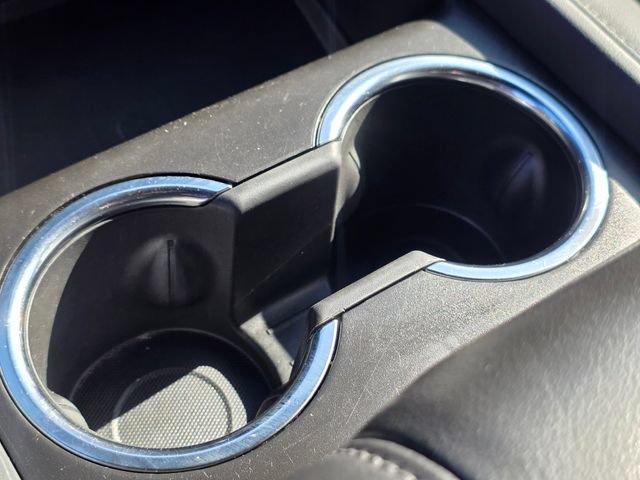 Used 2024 Chevrolet Suburban LT RWD image 39