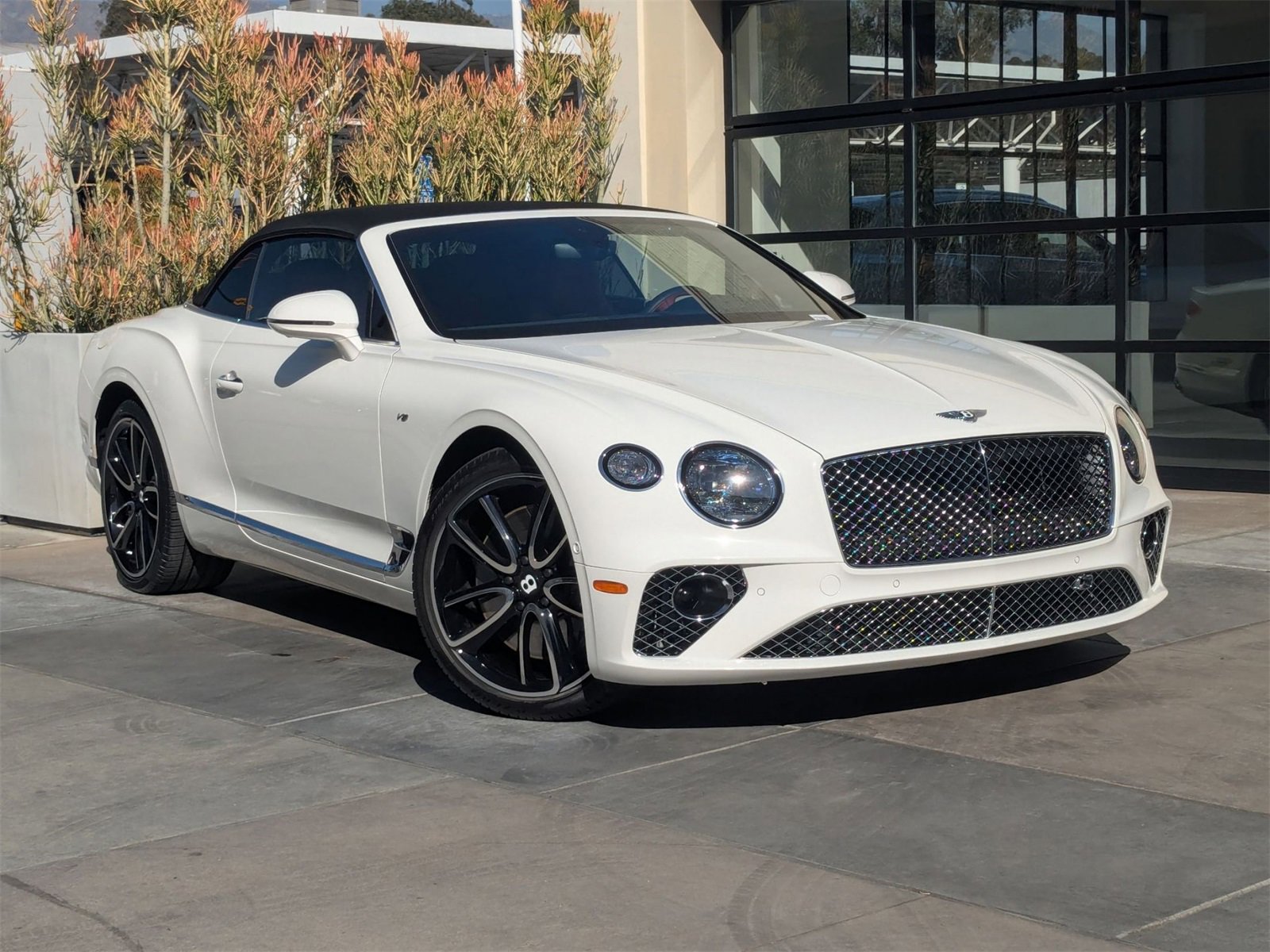 Used 2022 Bentley Continental GT image 15