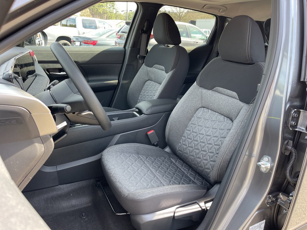 New 2026 Nissan Kicks SV w/ SV Premium Package AWD/4WD image 16