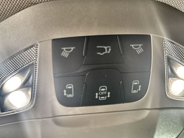 Used 2024 Chrysler Pacifica Touring-L FWD image 34