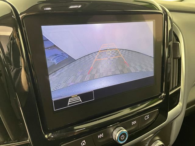 Used 2020 Chevrolet Traverse LT w/ Driver Confidence II Package image 8