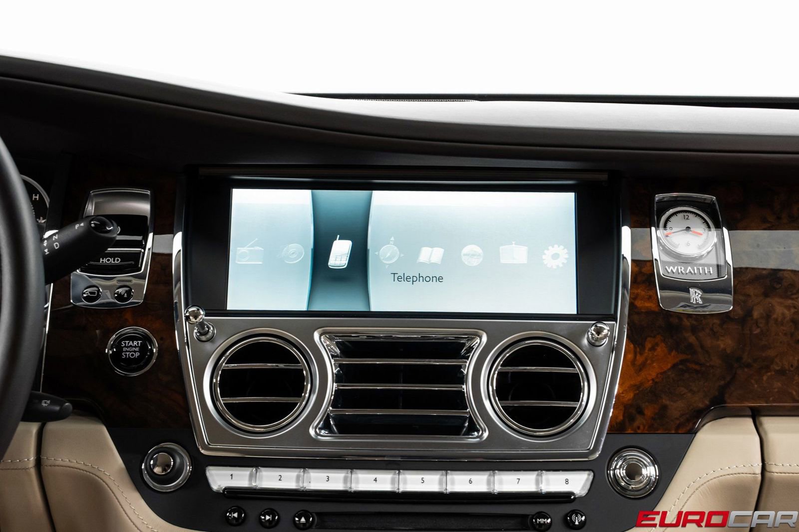 Used 2015 Rolls-Royce Wraith image 25