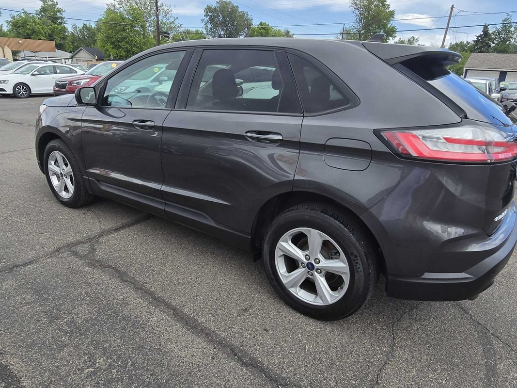 Used 2020 Ford Edge SE AWD/4WD image 15