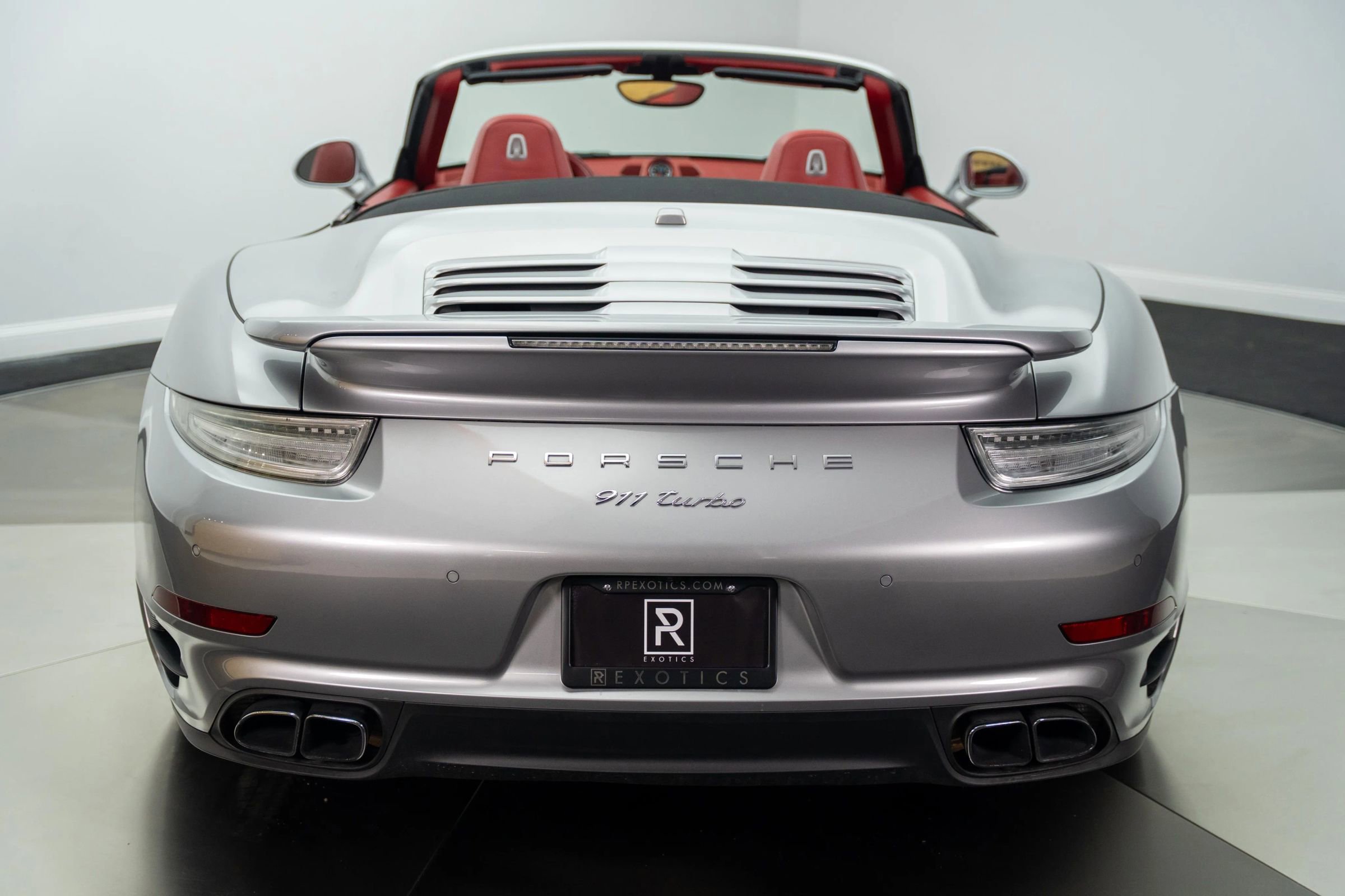 Used 2015 Porsche 911 Turbo image 27