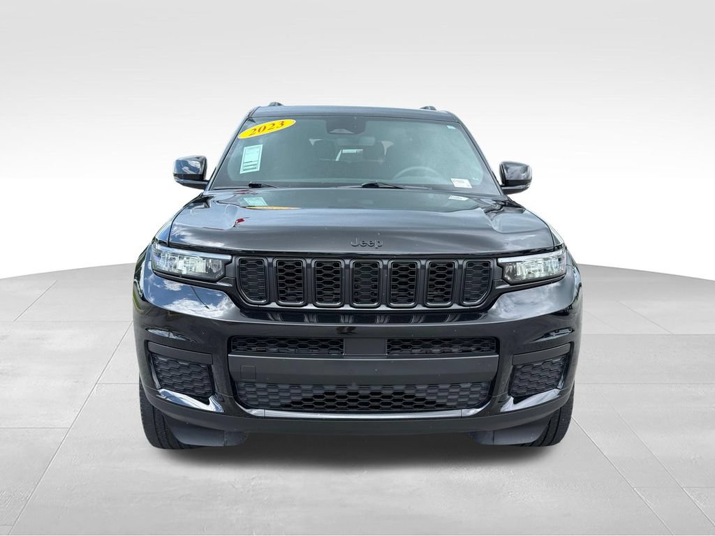 Used 2023 Jeep Grand Cherokee L Laredo AWD/4WD image 27