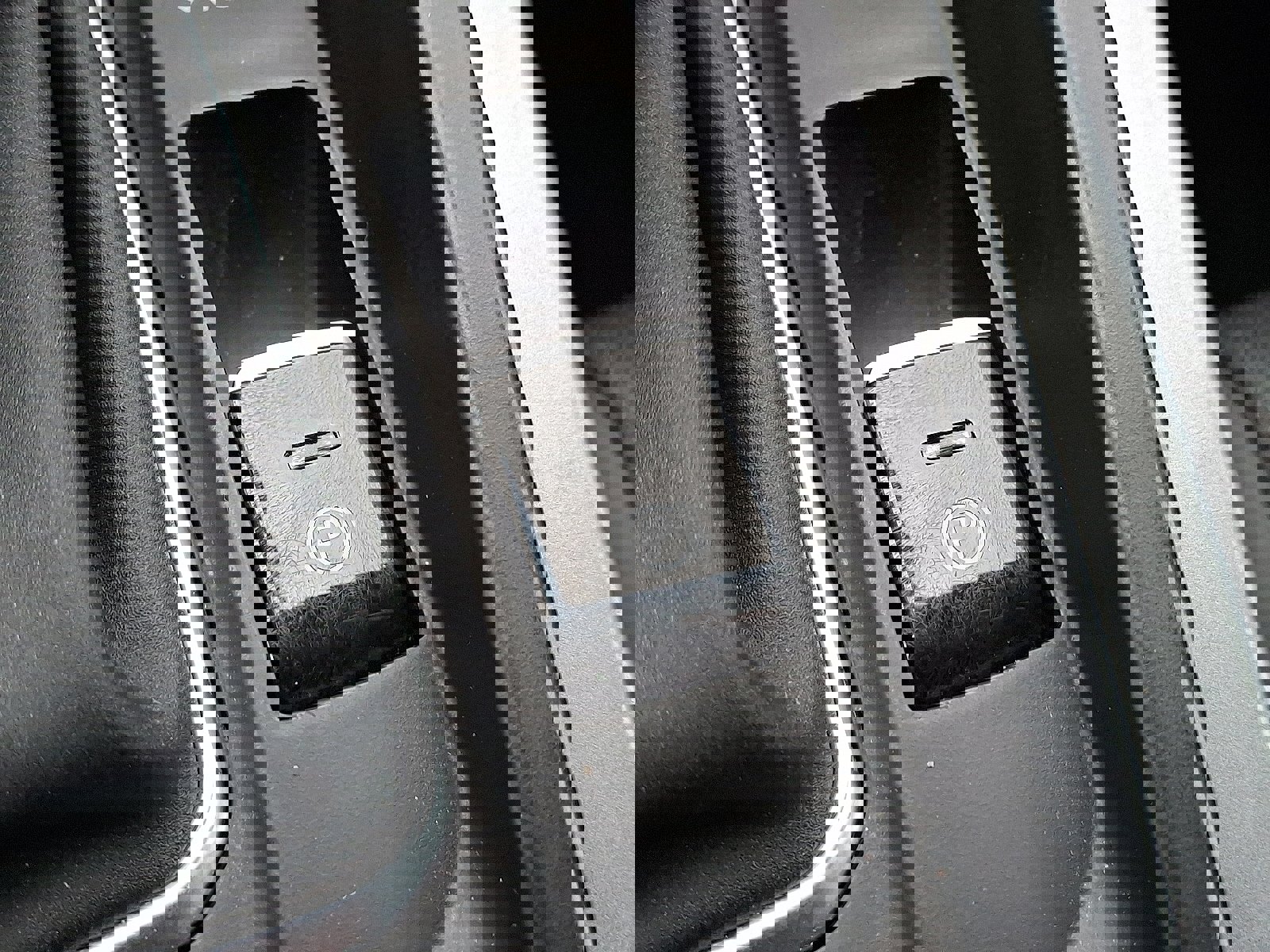 Used 2023 Dodge Hornet GT w/ GT Blacktop Package image 23