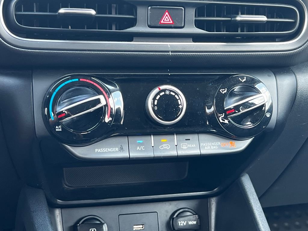 Used 2023 Hyundai Kona SEL image 27