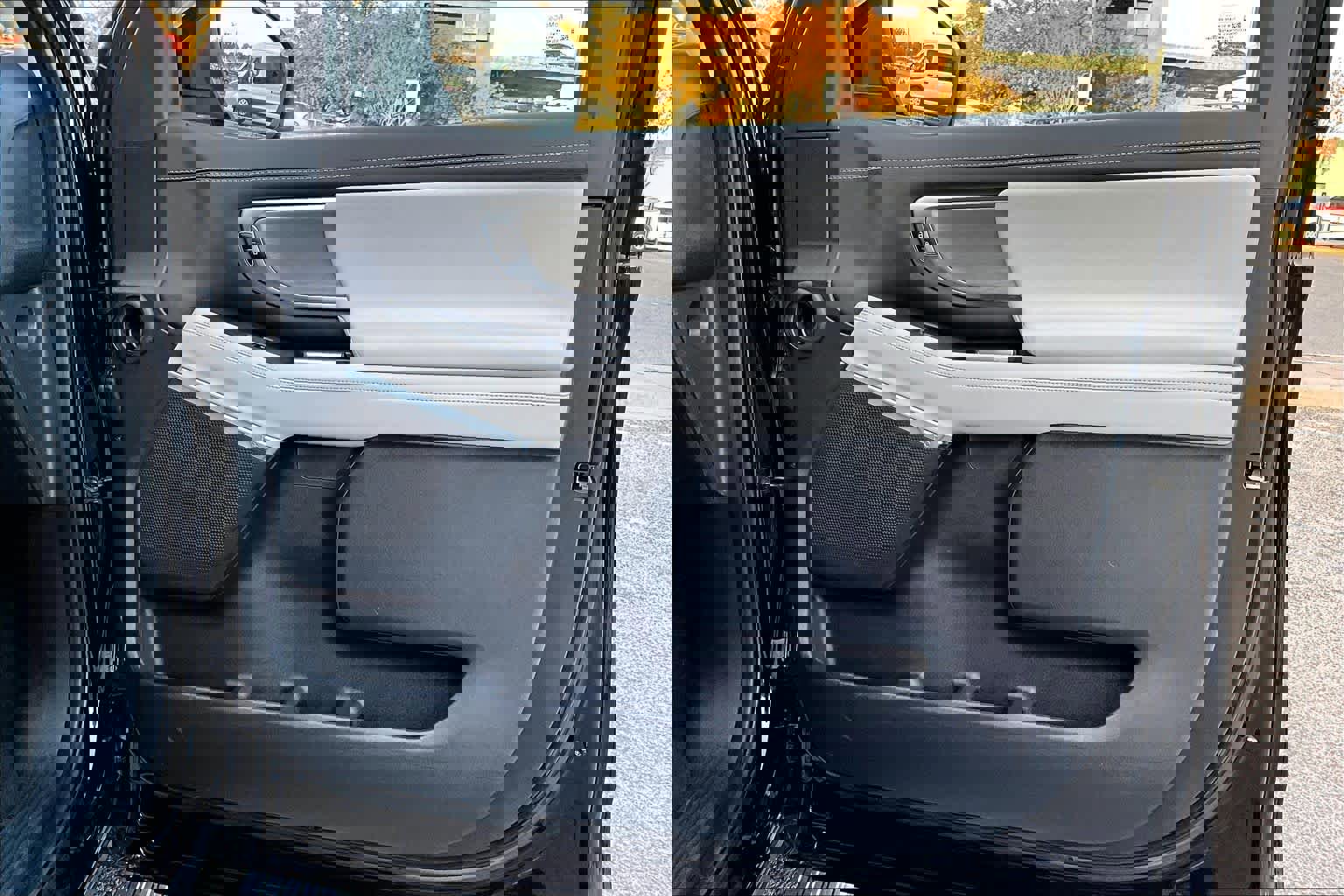 Used 2025 Ford Expedition Max Platinum image 22