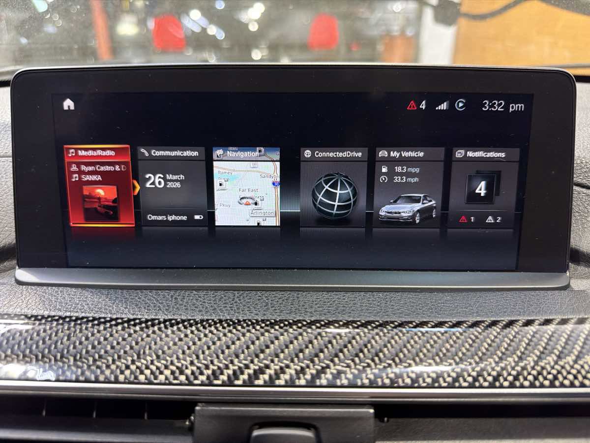 Used 2018 BMW M3 image 19