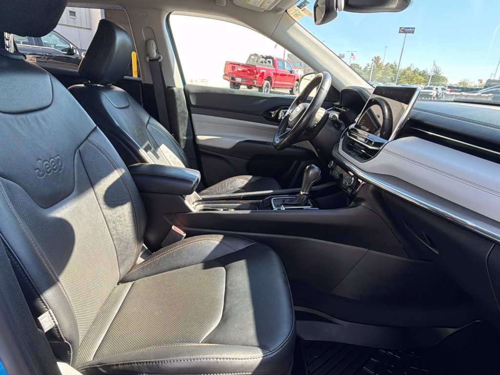 Used 2022 Jeep Compass Limited AWD/4WD image 42