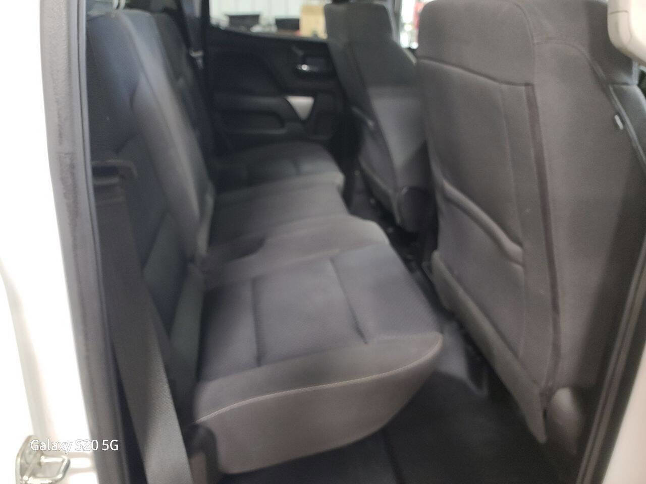 Used 2018 Chevrolet Silverado 2500 LT image 19