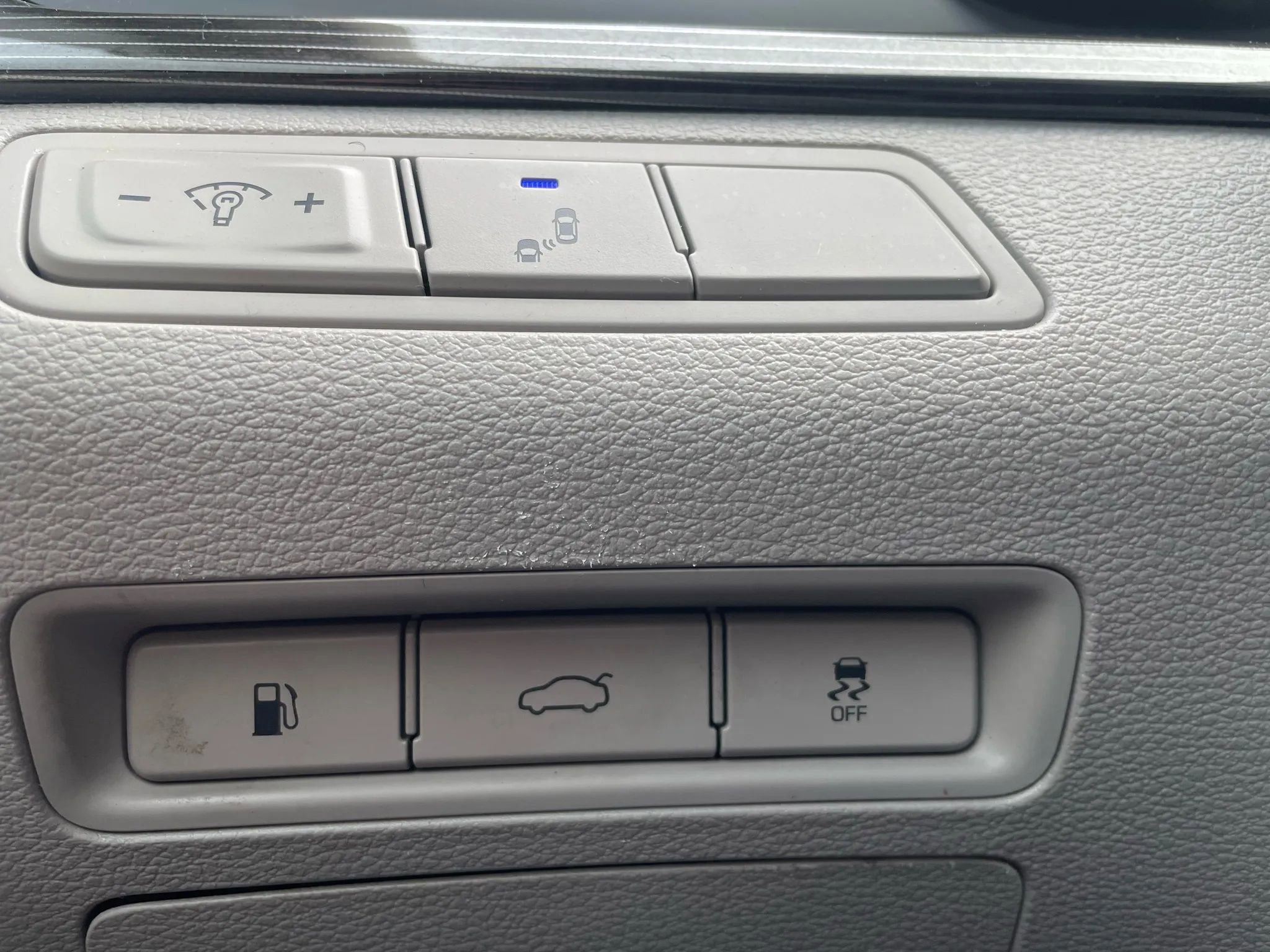 Used 2018 Hyundai Sonata Limited FWD image 12