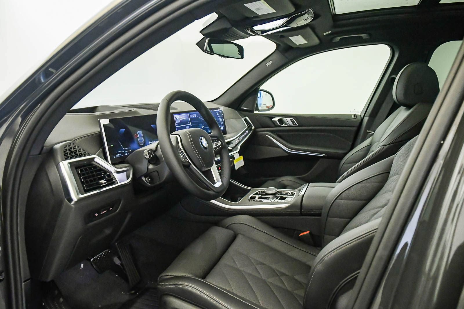 New 2026 BMW X5 xDrive50e AWD/4WD image 19