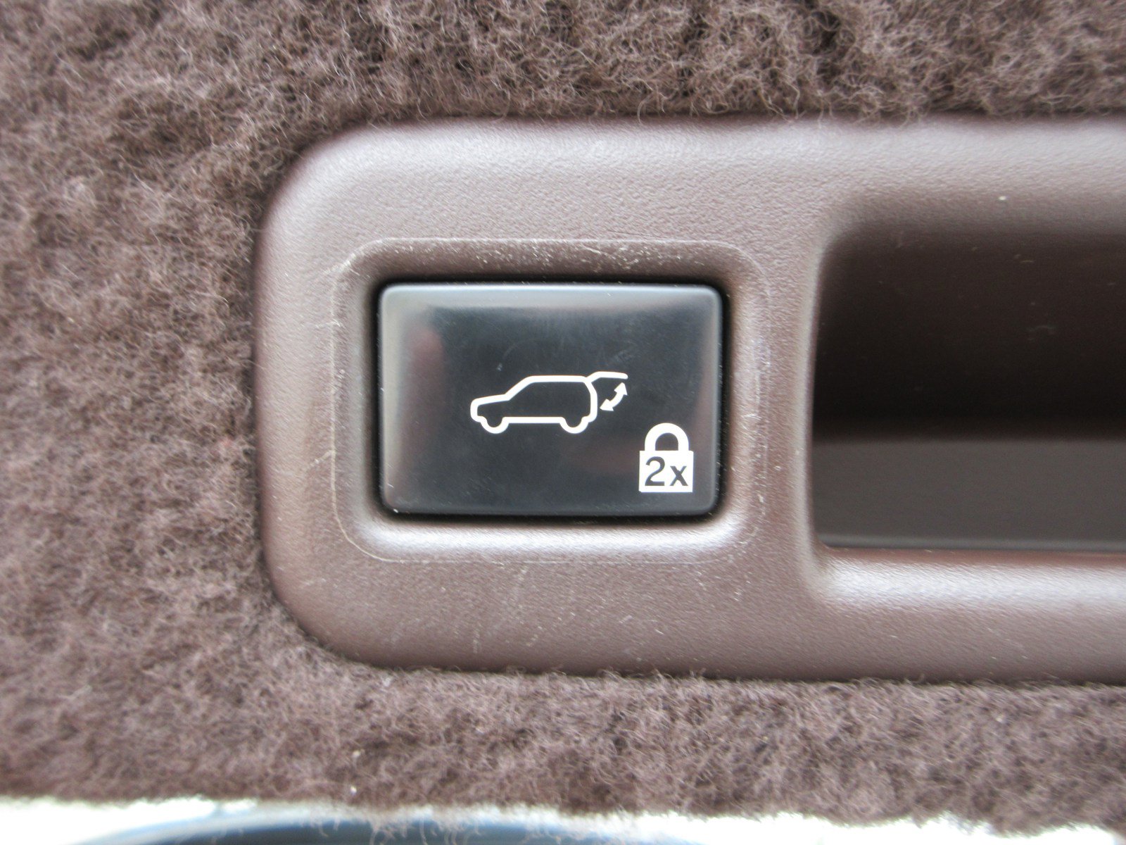 Used 2016 Lexus RX 450h AWD w/ Cold Weather Package image 56