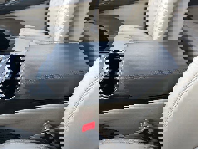 Used 2016 Lincoln MKX Reserve w/ Technology Package image 39