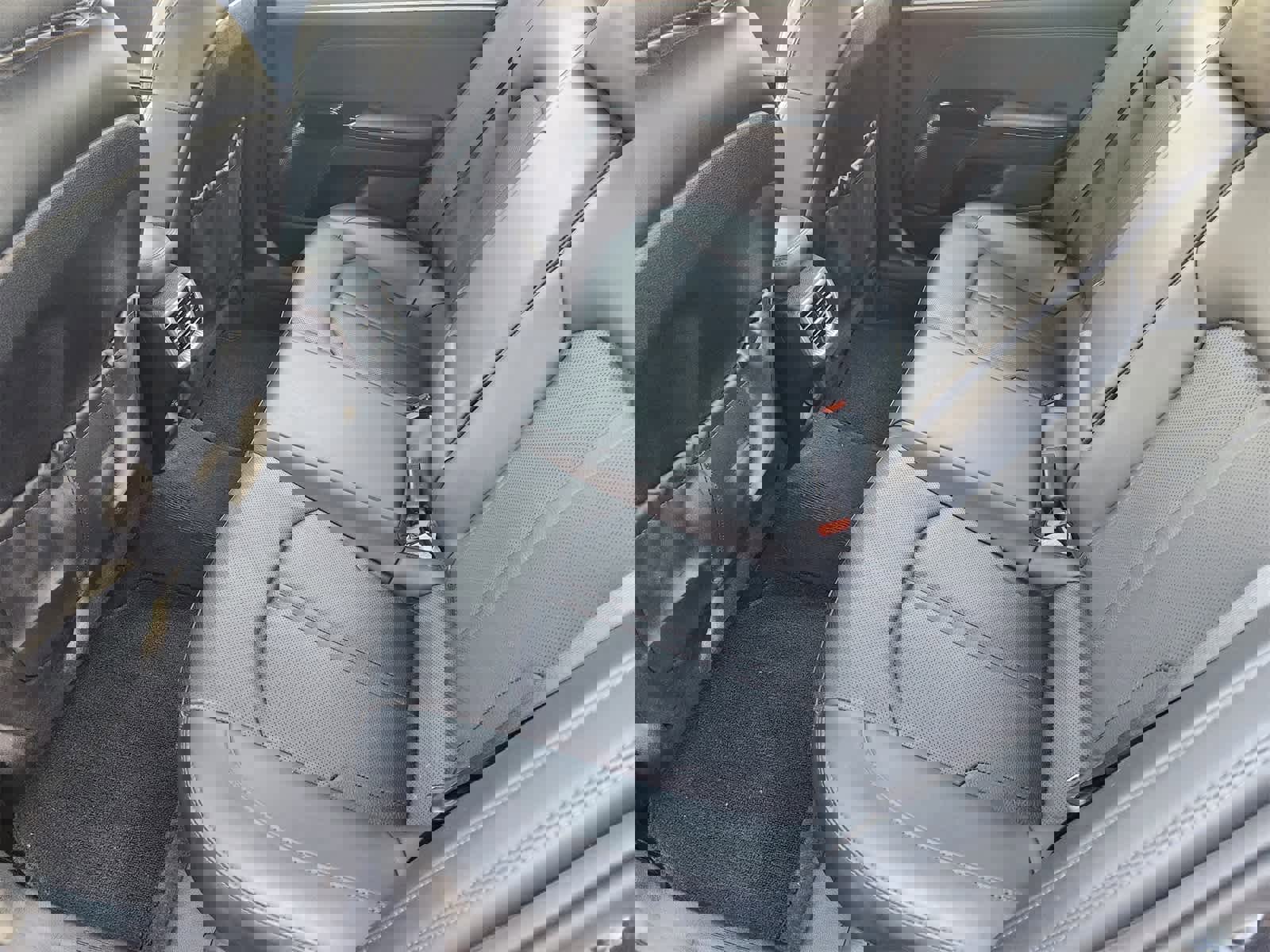 Used 2023 Kia K5 EX image 29