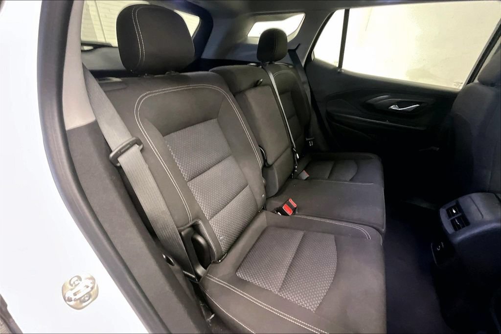 Used 2024 GMC Terrain SLE FWD image 23