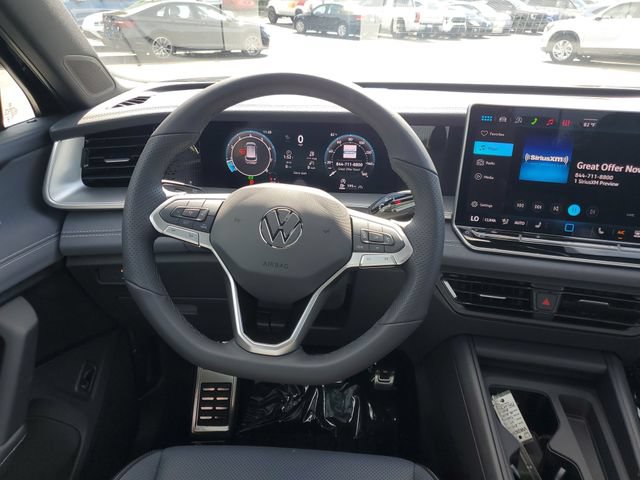 New 2026 Volkswagen Tiguan SE R-Line AWD/4WD image 13