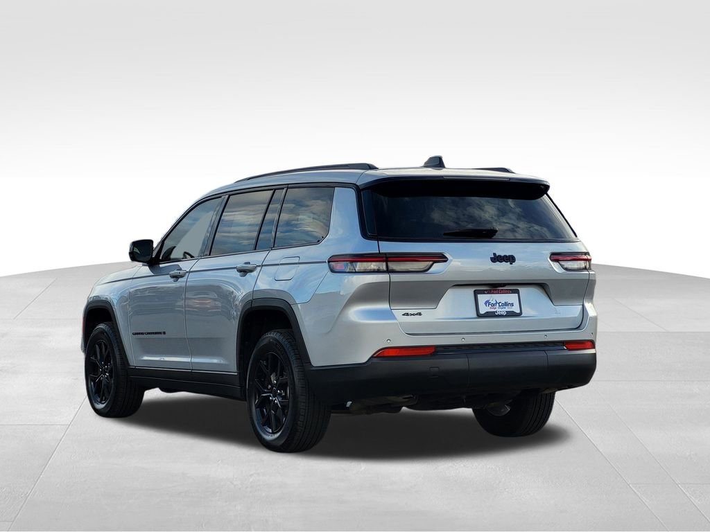 Used 2025 Jeep Grand Cherokee L Altitude image 6