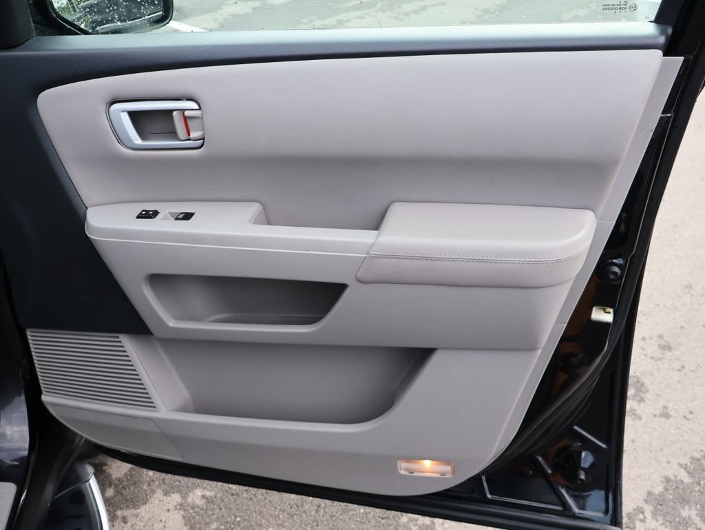 Used 2015 Honda Pilot EX-L image 11