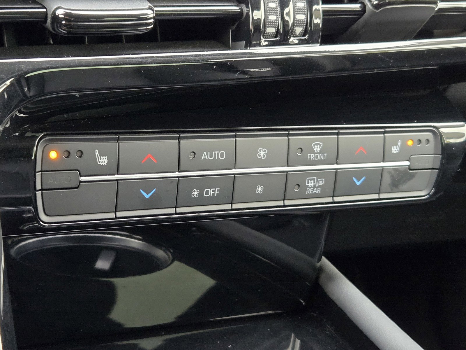 Used 2021 Toyota Mirai XLE w/ Advanced Technology Package image 20