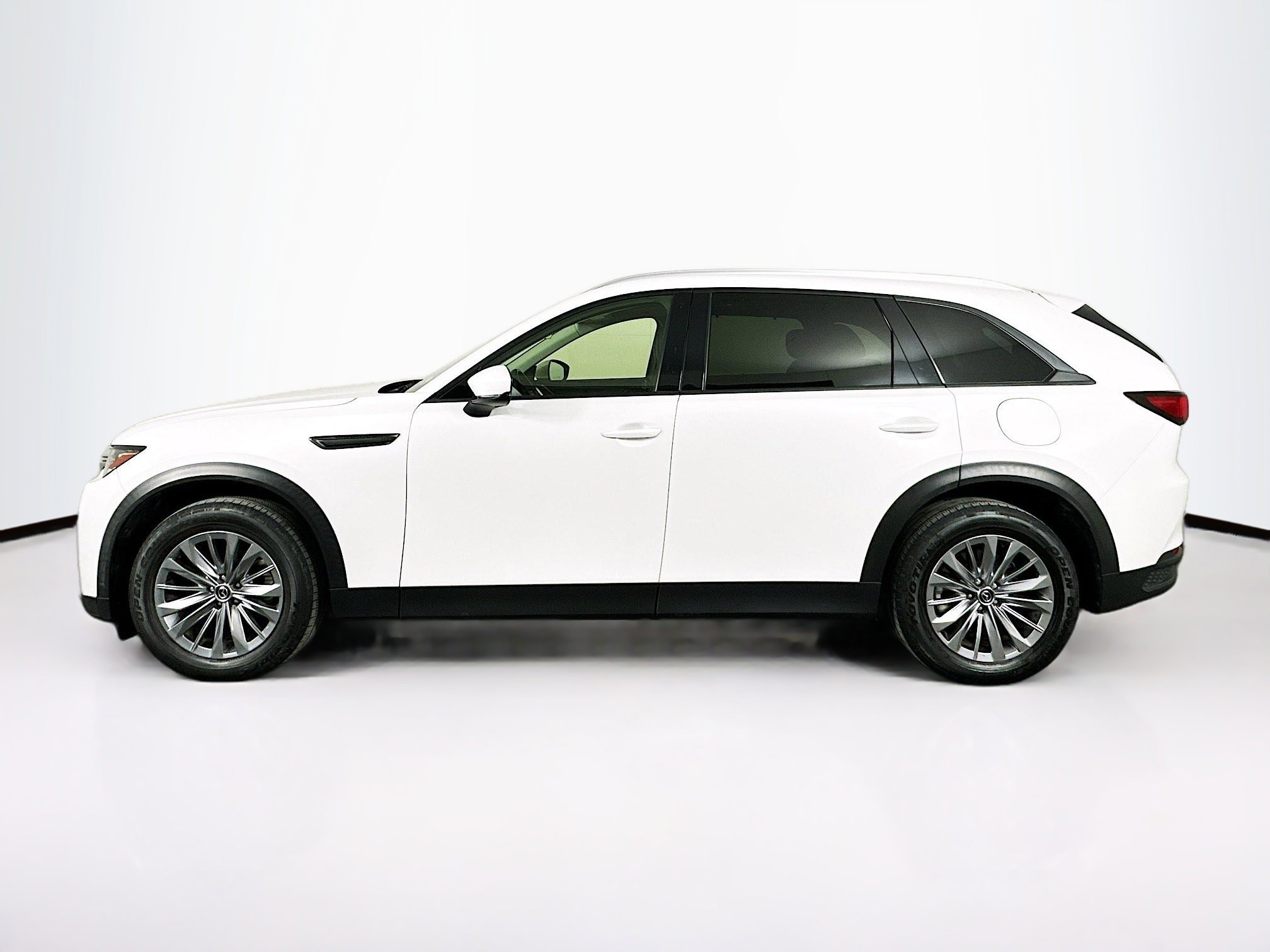Used 2024 MAZDA CX-90 3.3 Turbo w/ Preferred Plus image 4