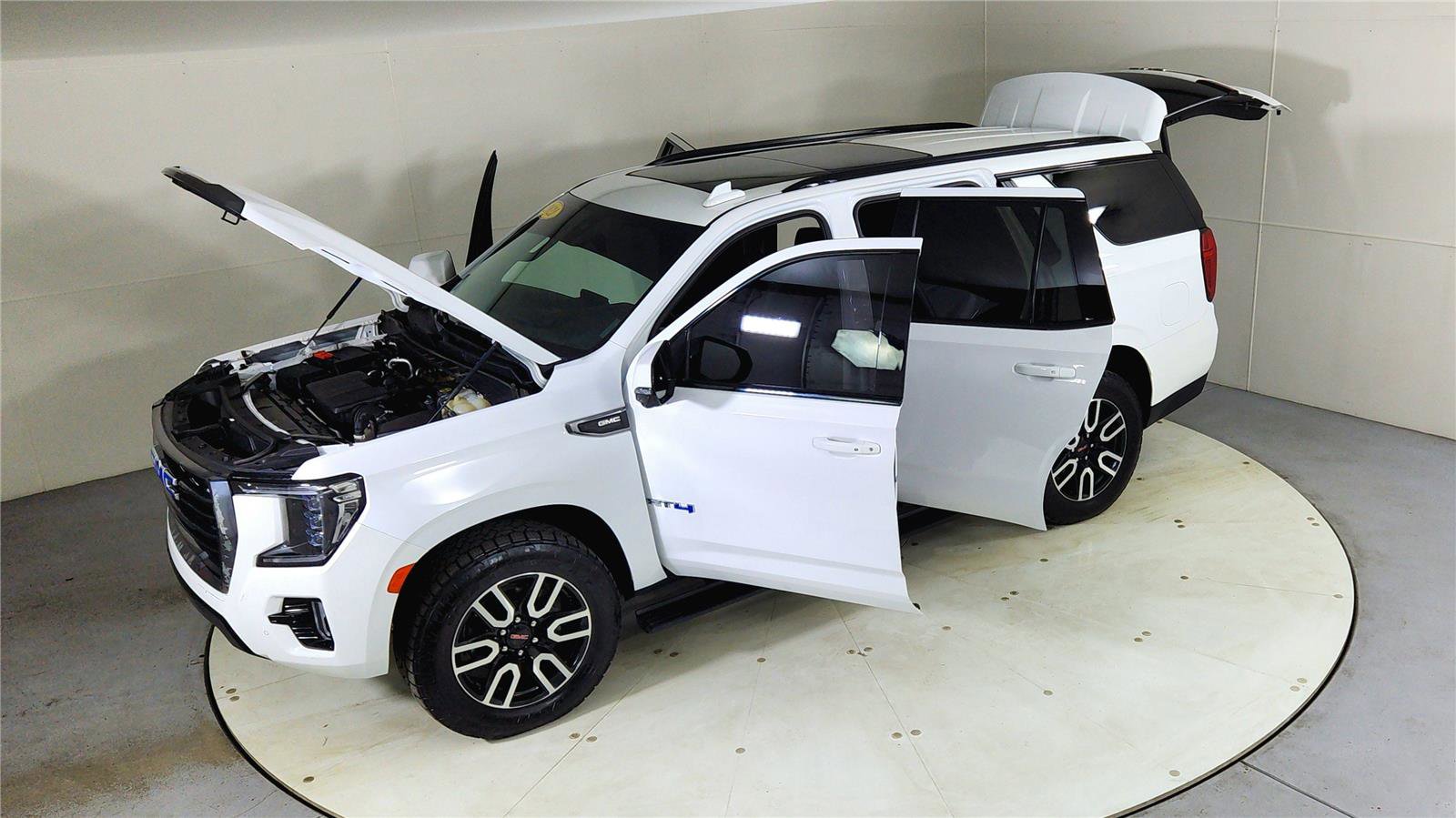 Used 2021 GMC Yukon AT4 w/ AT4 Premium Plus Package image 25