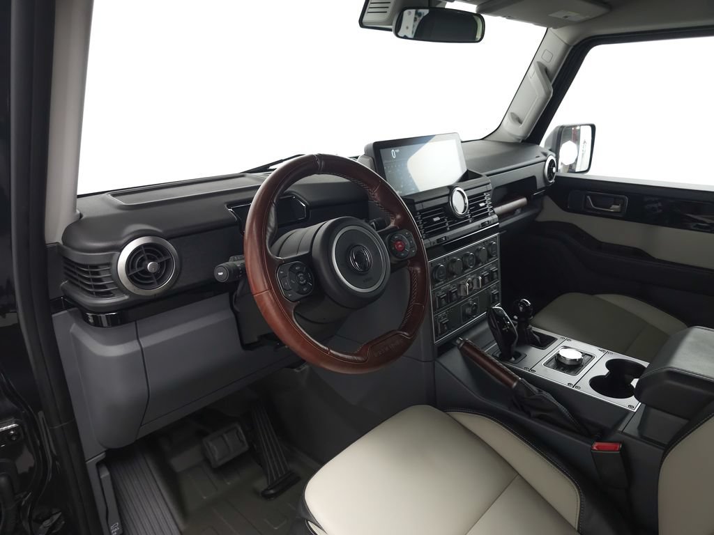 Used 2025 INEOS Grenadier Station Wagon AWD/4WD image 8