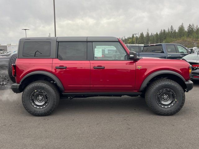 New 2025 Ford Bronco Badlands image 9