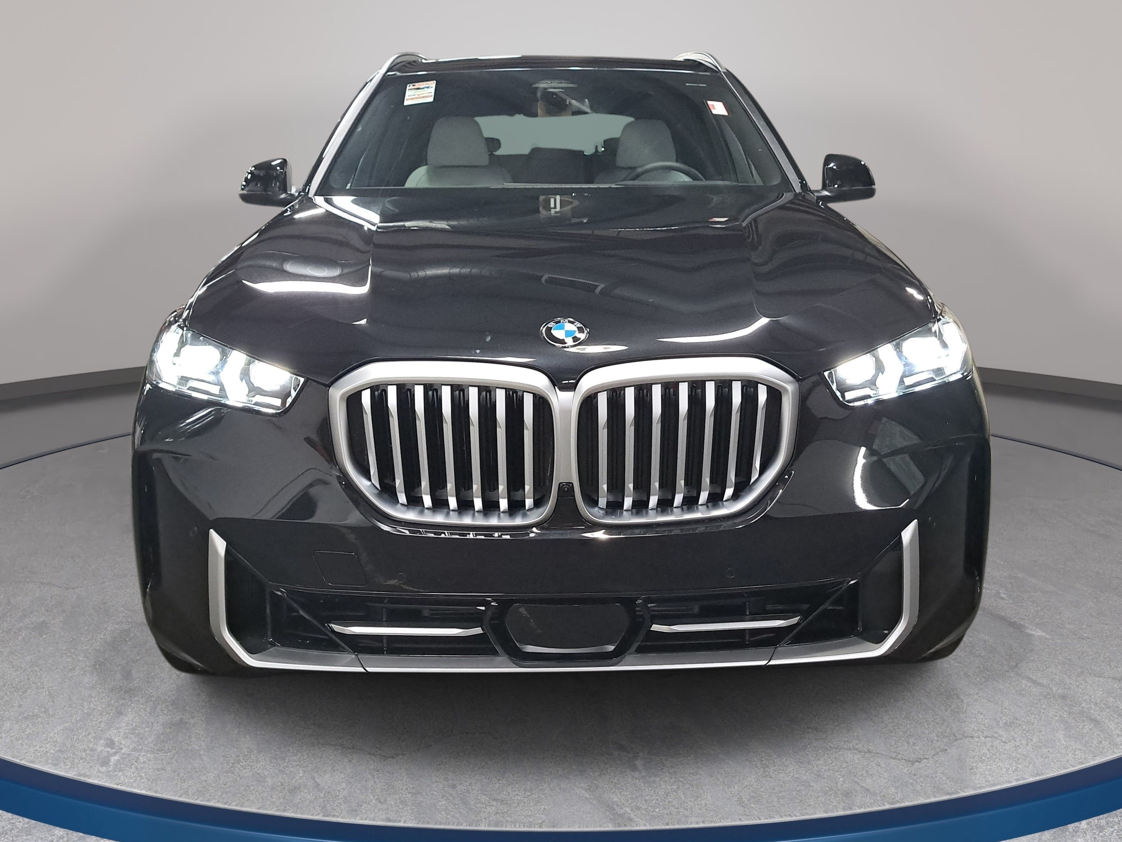 New 2026 BMW X5 xDrive40i w/ Climate Comfort Package AWD/4WD image 2