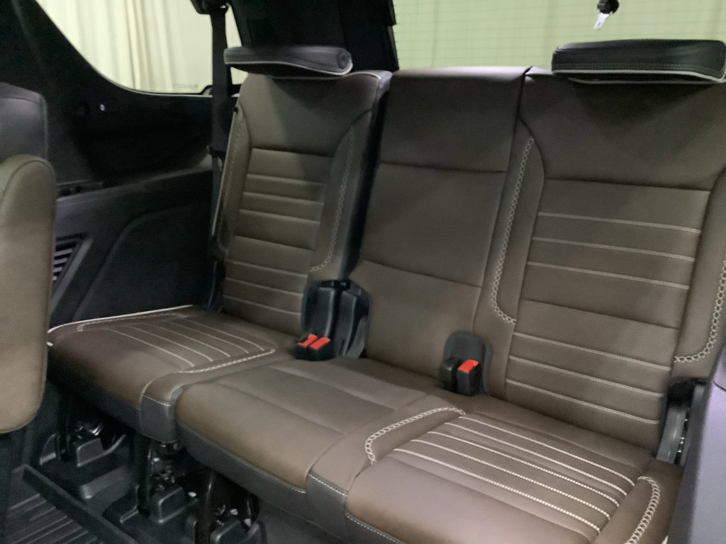 New 2026 GMC Yukon Denali Ultimate AWD/4WD image 25