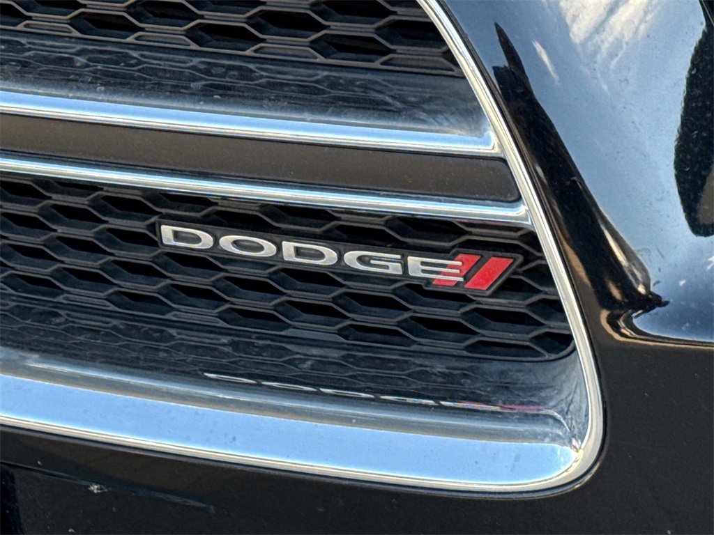 Used 2013 Dodge Charger SE w/ Connectivity Group image 5