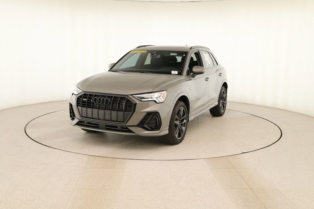 New 2025 Audi Q3 2.0T Premium image 12