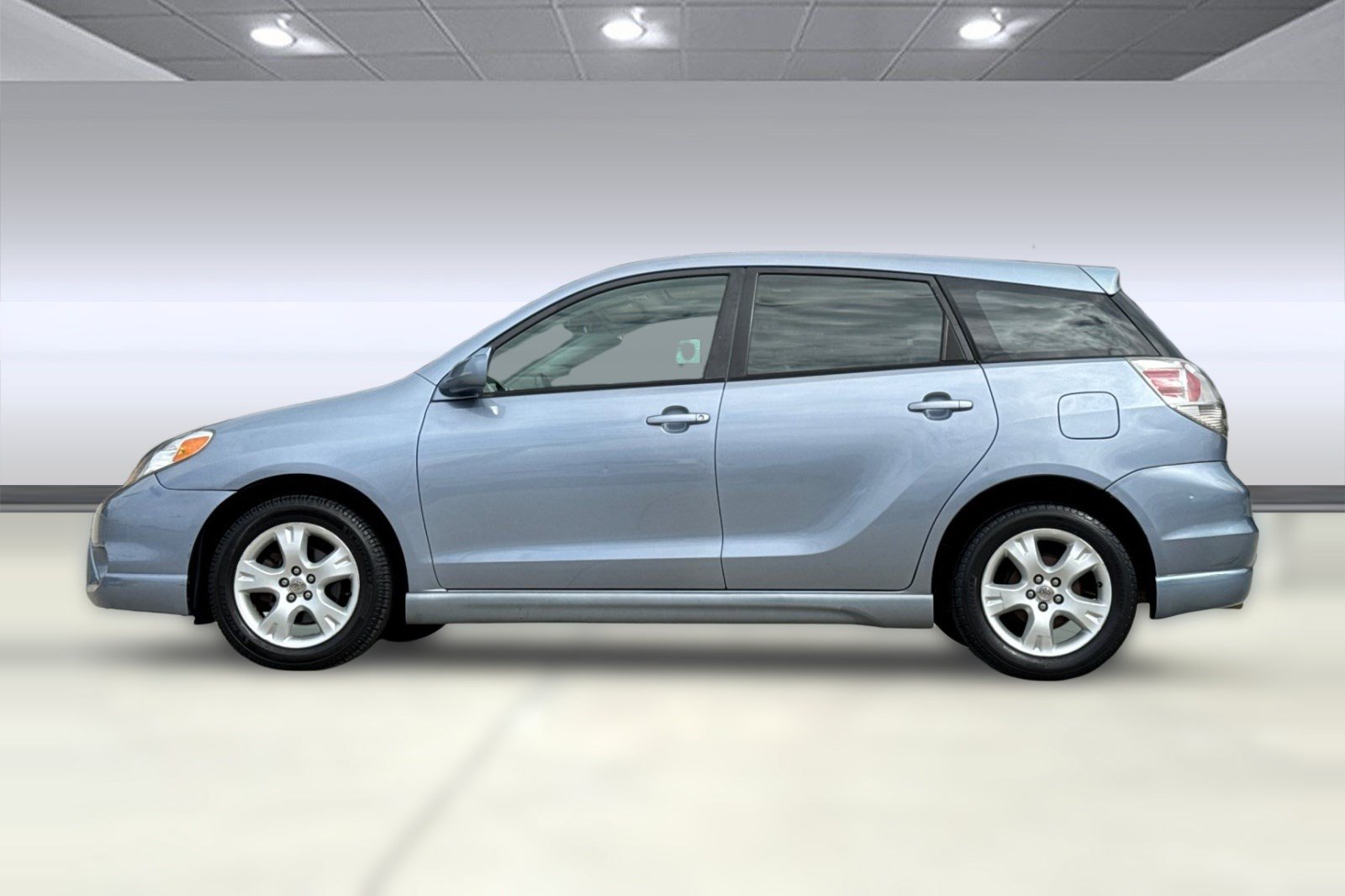 Used 2008 Toyota Matrix XR FWD image 2