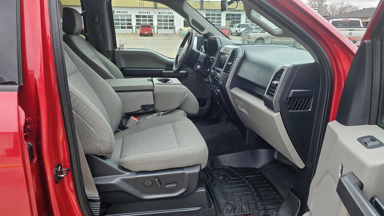 Used 2020 Ford F150 XLT w/ Equipment Group 302A Luxury image 16