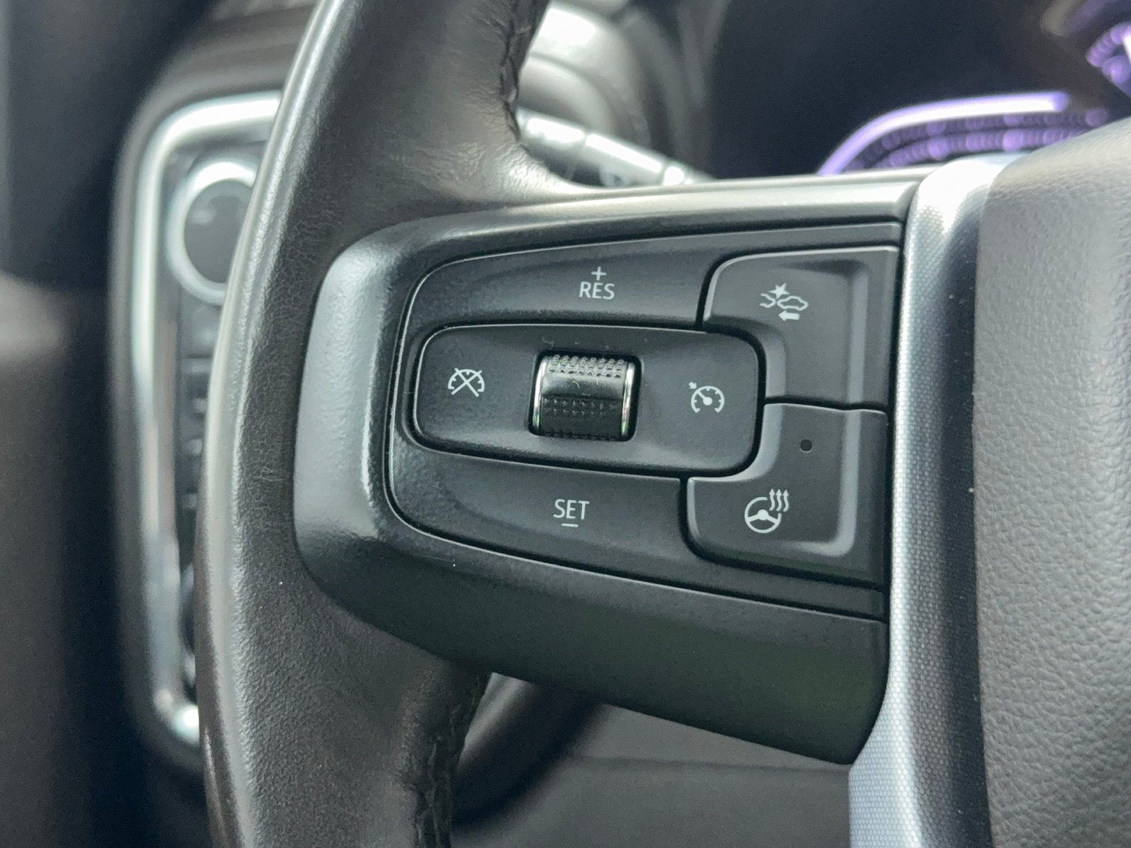 Used 2019 GMC Sierra 1500 SLT w/ SLT Premium Plus Package AWD/4WD image 34